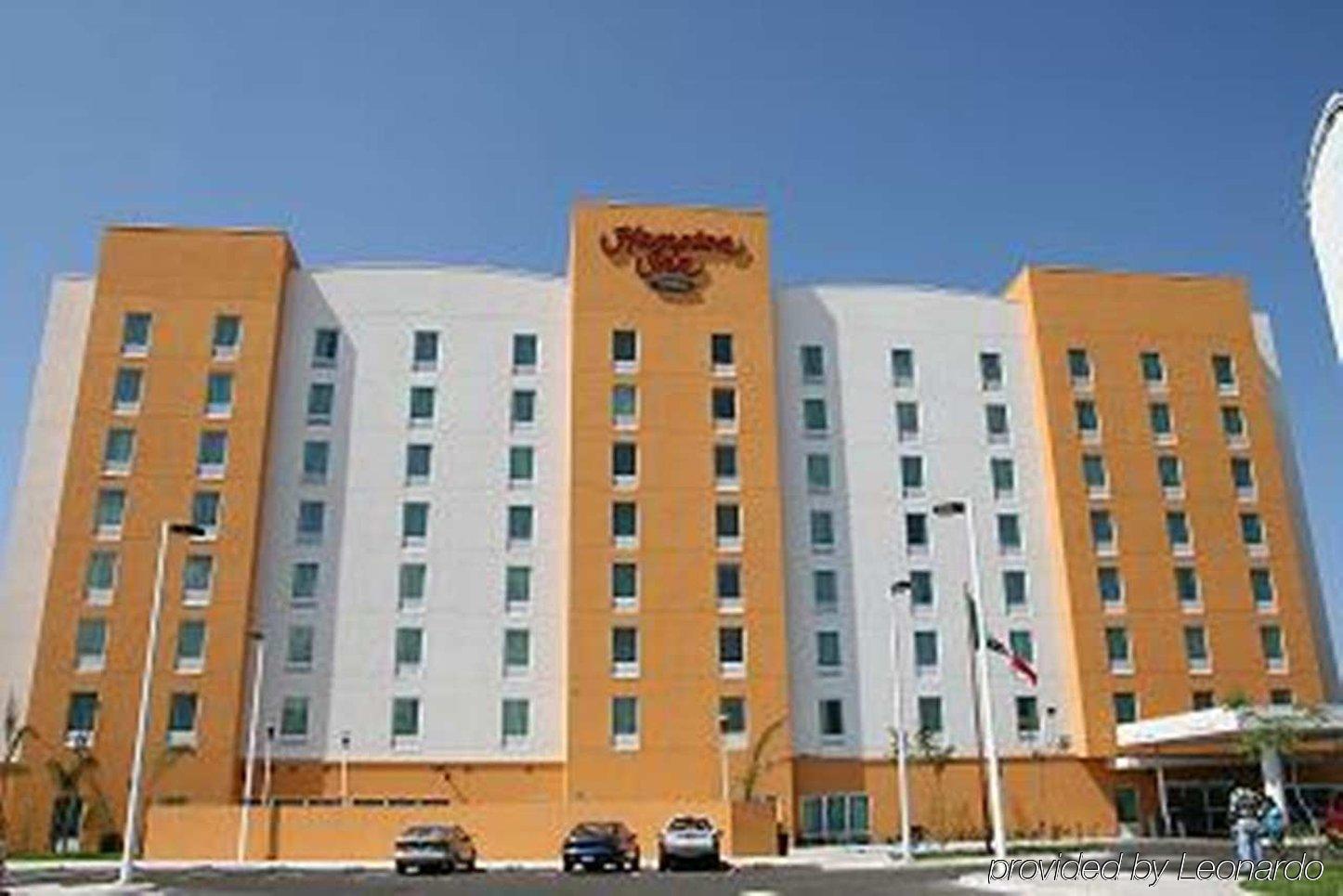 Hampton By Hilton Queretaro Tecnologico Hotel Екстериор снимка