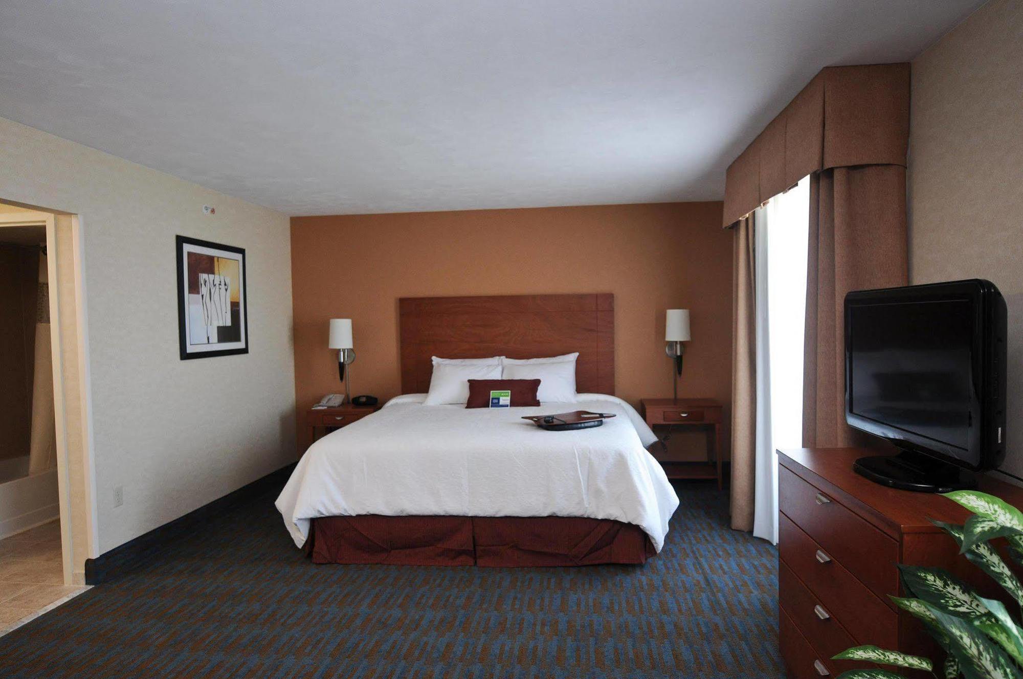 Hampton By Hilton Queretaro Tecnologico Hotel Стая снимка